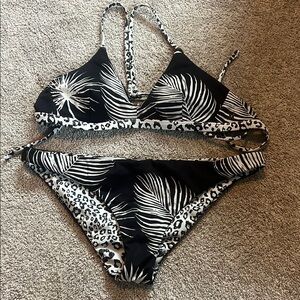 Reversible Hurley Bikini Set